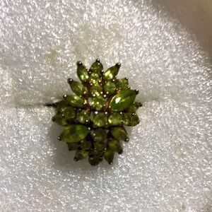 Vintage peridot ring